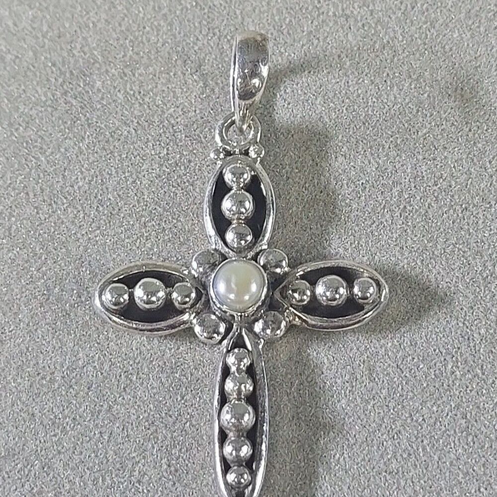 Vintage Silpada Sterling Pearl Cross Pendant Retired S0971 - Picture 2 of 5